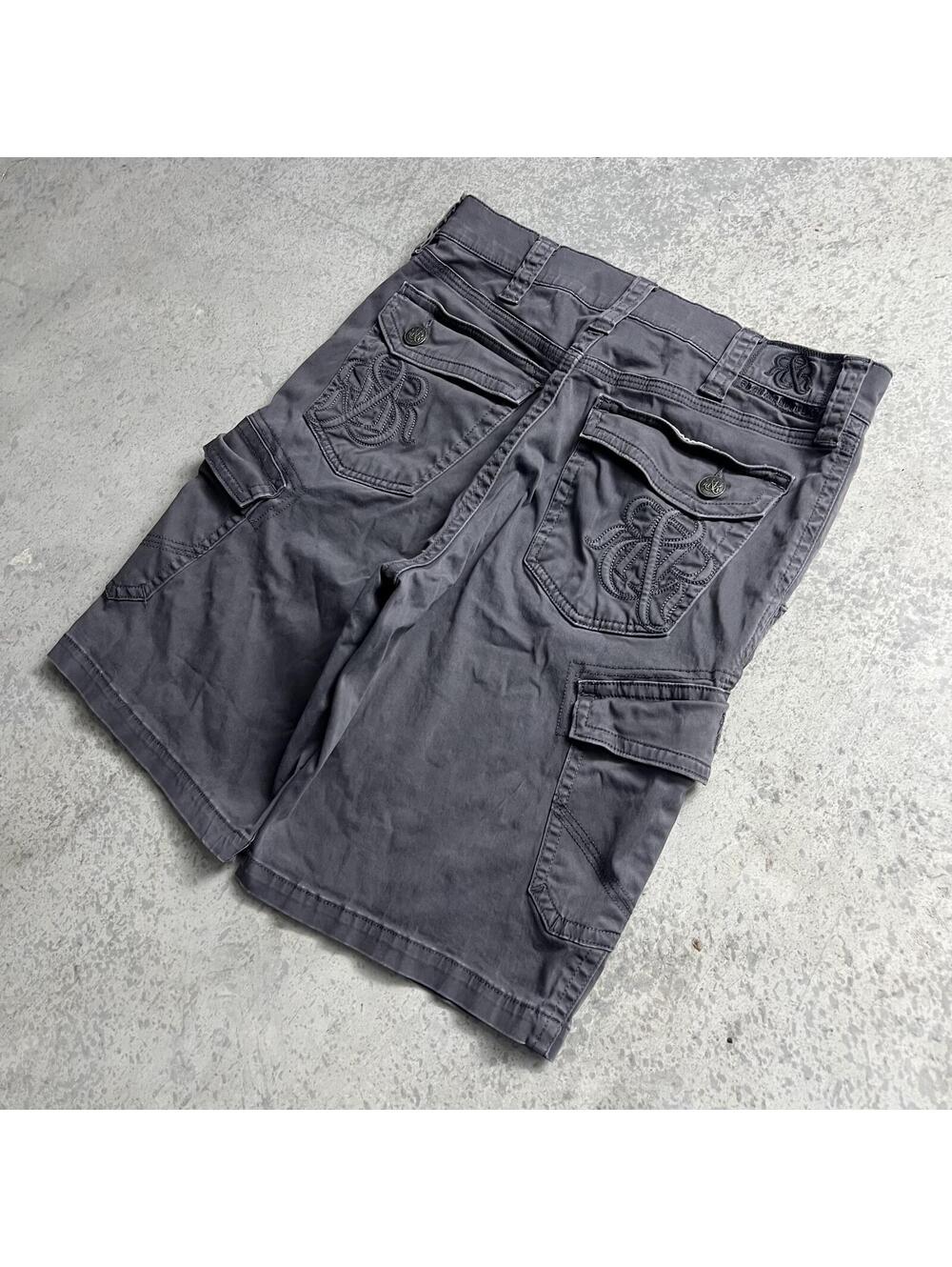 Y2K Baggy Rock & Republic Cargo Shorts Sz. 36 Embroidered Pockets Grey